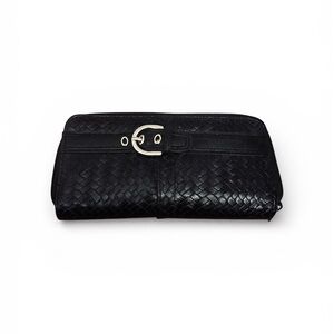 Chic Vintage Black Woven wallet with Silver Buckle Accent!